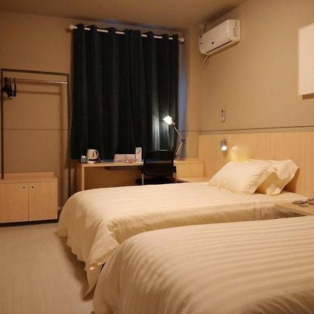 锦江之星沈阳北站酒店 外观 照片